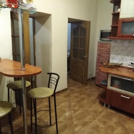 Двокімнатні Апартаменти В Центрі Львова Eksteriør billede